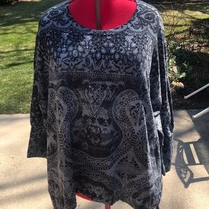 Black-Grey knit Dolman top-by Bleu